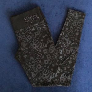 Activewear VS PINK pattern Yoga Leggings